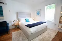 Charming Oasis with Shared Patio - Washer, TV, WiFi