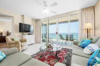 Stunning Beach Views and Pool Access - Luxurious Gulf-Front Oasis