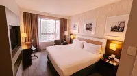 Holiday Inn Belo Horizonte Savassi Hotels near Praça da Liberdade