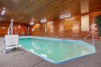 Quality Inn Hays I-70 - Hot Tub