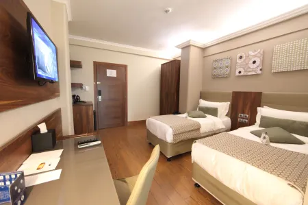 Hotel la Falaise Bonapriso