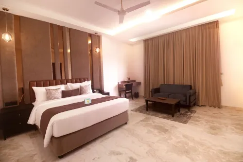 Hotel Star City