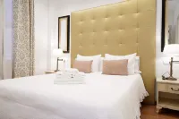 Hospedarte Palacete Real Hotels in El Rocio