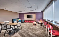 Tru by Hilton Clearfield Hill Air Force Base - 3 stelle