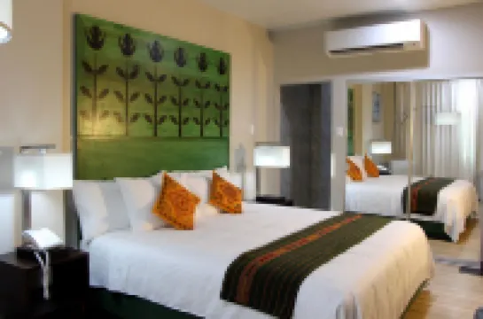 R ホテル キングストン キングストンのホテル