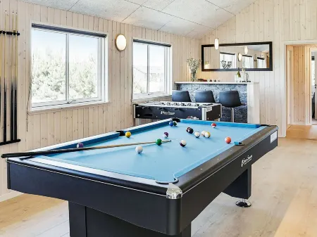 20 Person Holiday Home in Væggerløse