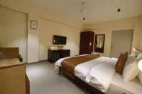 Hotel Marigold with Swimming Pool by SAH Hotels in Mount Abu