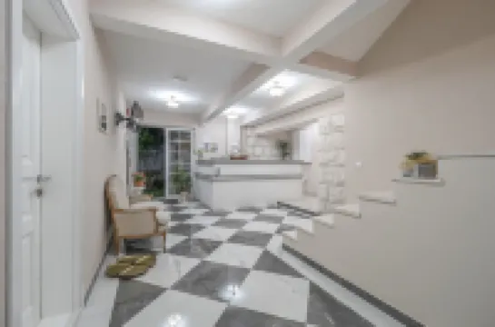 อพาร์ทเมนต์มารินีโร