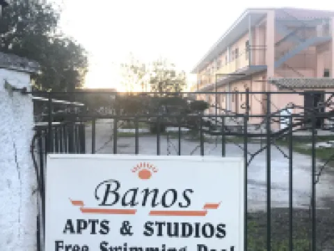 Room-Banos Apartment 2 Bed Rooms and Swi Hotels in Roda