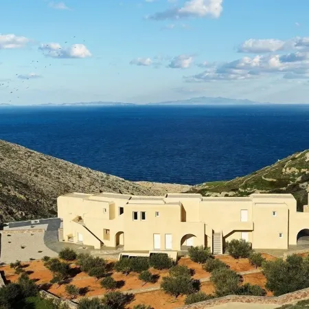 Avaton Folegandros