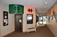 Snowflake 1 Bed Plus Den 2 Bath Hotels in Copper Mountain
