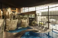 H2Otel Congress & Medical Spa - Pools