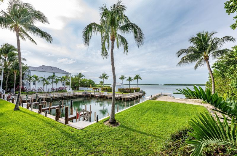 Bayside Villas by Islander Resort photo 3