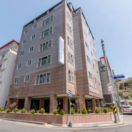 Home Fourest Residence Hotel Okpo