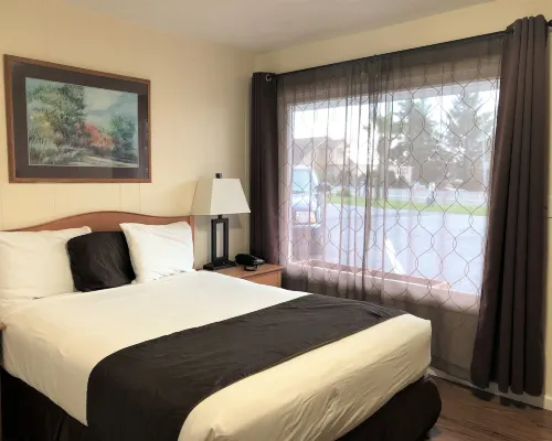 Blue Coast Inn & Suites Hotels in Curry County