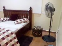Mparo Guest Apartments فنادق في Bugahya