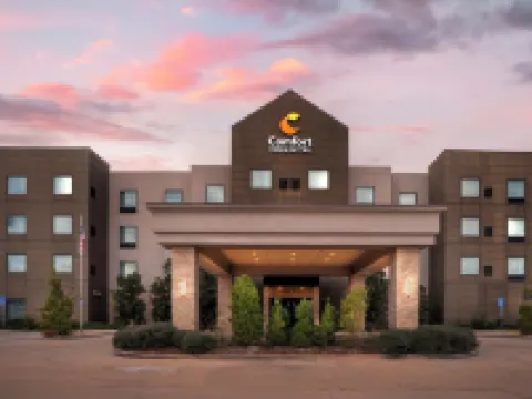 Comfort Inn & Suites Hotels in Slidell