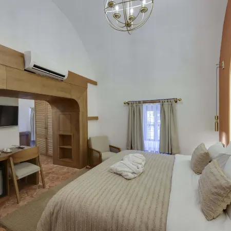 Silk Road Museum Hotel