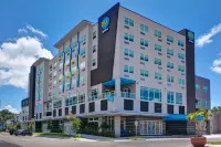 Tru by Hilton St. Petersburg Downtown Central Ave Hotels near St Luke's United Methodist