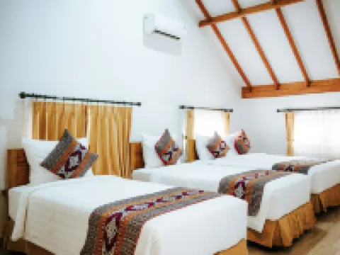 Pajangan Village Hotels in Pajangan