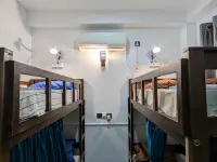 Costels Arugambay Hotel di 