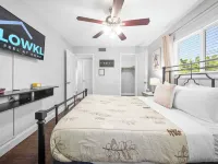 The Victor Apartments by Lowkl Hotels in Oakland Park
