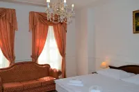 호텔 레네산체 크라스나 크랄로브나