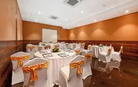Effotel Sayaji Sarola飯店 Varve Khurd住宿飯店