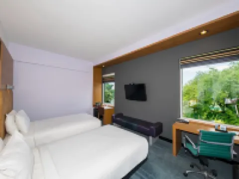 โรงแรมฮาเลซ โรงแรมในเจนไน