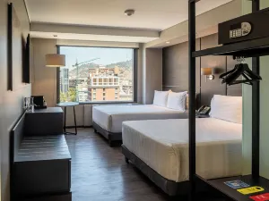 Ola Santiago Providencia, Tapestry Collection by Hilton