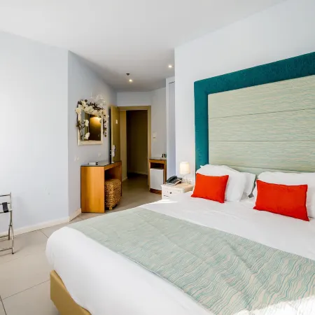 Bat Galim Boutique Hotel