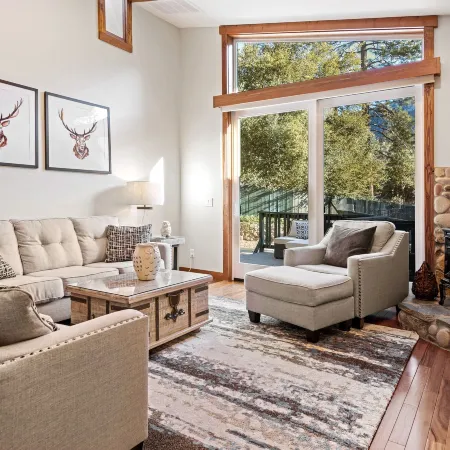The Grand Idyllwild Lodge