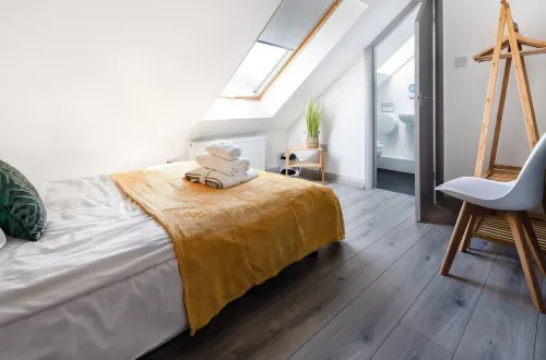 Family Holiday Home with Hot Tub Sleeps 8 Hotels in Rottingdean