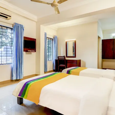 Itsy Hotels Ammu Regency