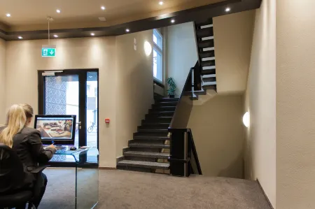 Plaza Hotel Winterthur Отели в г. Гахнанг