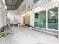Takka Hotel -  Bangna Hotels near BITEC Bang Na