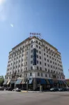 Padre Hotel Các khách sạn gần Salt 7even Float Center