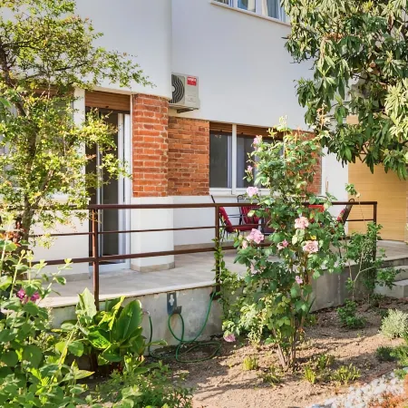 Happy Home - Rental Residence