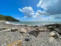Geodome Glamping with Sea Views Near Pendine Hotels in Llanddowror