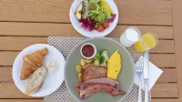 MB GALLERY CHATAN by THE TERRACE HOTELS - breakfast