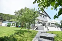 미라 바이 아트라  호텔