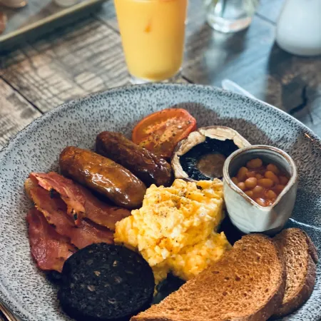 The Windmill Отели рядом с достопримечательностью «Бренчли Гарденс»