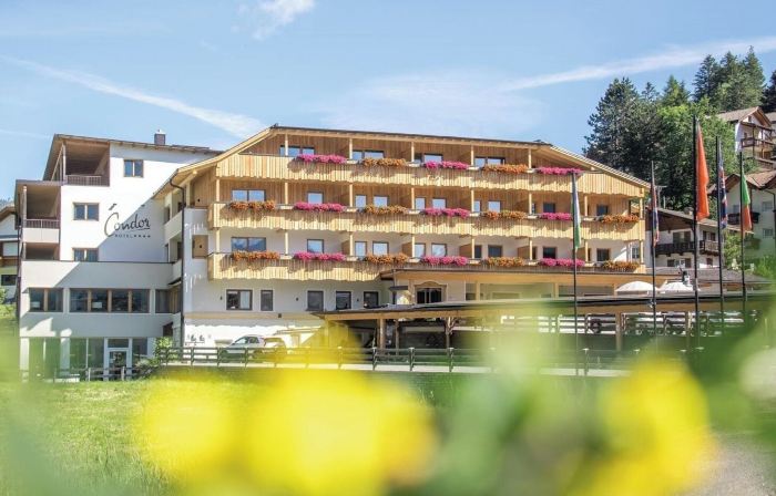 Hotel Condor