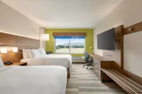 Holiday Inn Express & Suites Ukiah Hotel di Ukiah