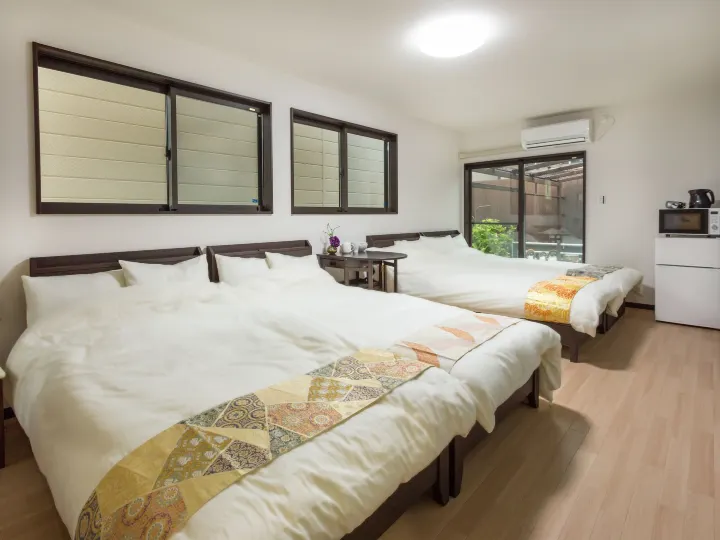 鞠小路イン京都