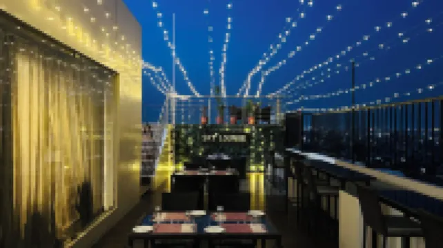 리젠타 센트럴 자이푸르