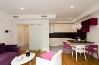 Antonio's Luxury Suites - ติดทะเล