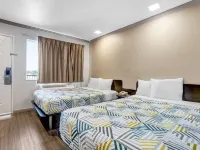 โมเทล 6 เรดบลัฟ แคลิฟอร์เนีย โรงแรมในเรดบลัฟ