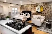 โรงแรมเด ดุก