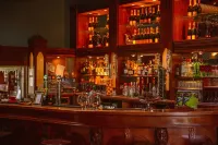 Waterford Castle Hotel Lodges - bar